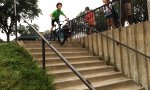 Funny Video : Kleiner Stunt auf der Treppe