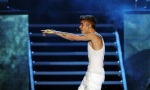 Lustiges Video : Justin Bieber Überraschungs-Duett am Piano