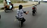Funny Video : Motorskater mit Autopilot