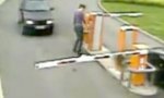 Movie : Das weibliche Wesen und die Parkplatzschranke