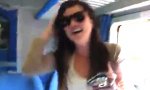 Funny Video : Mal aus dem Zug schauen