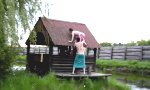 Funny Video : Zwei Freunde und das Haus am see 