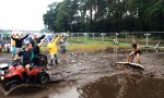 Funny Video - Surfen auf der Klo-Tür