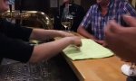 Movie : Der Trick mit der Serviette