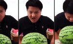 Melonen-Headbutt