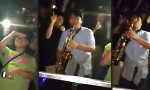 Mit dem Sax in der Disco