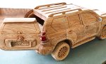 Land Cruiser mit Holzduft