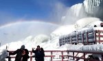 Lustiges Video - Winterlicher Wildwasser-Regenbogen-Generator